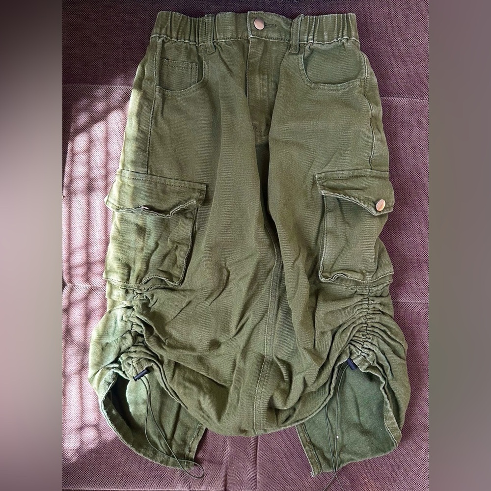 Olive Green Cargo Skirt